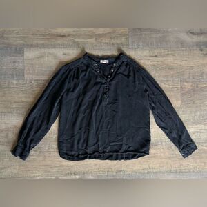 Knox Rose women’s size large denim faded black long sleeve ruched shoulder shirt